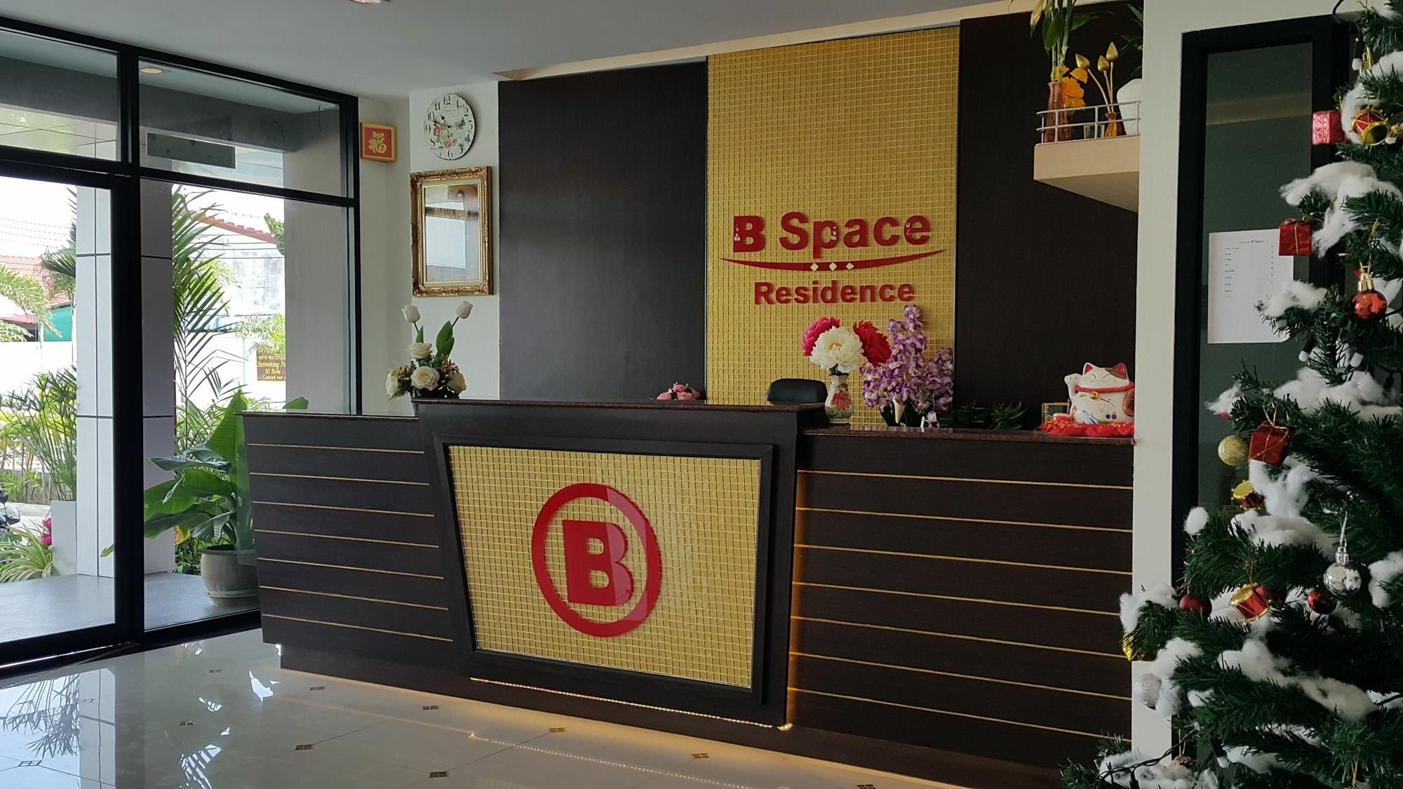 B Space Residence Nong Prue Exterior foto